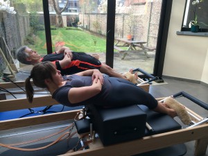 Pilates oefening op Reformer: short box series - the round                     